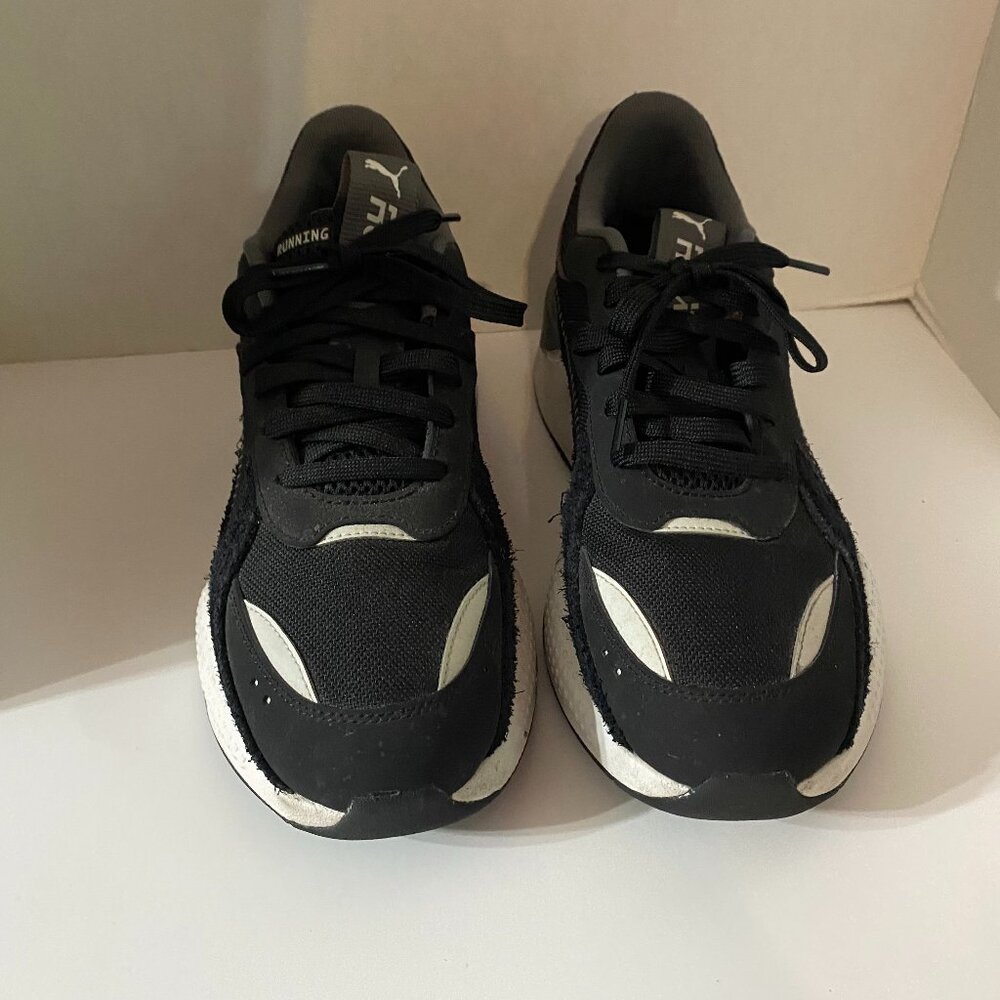 Puma mens running shoes